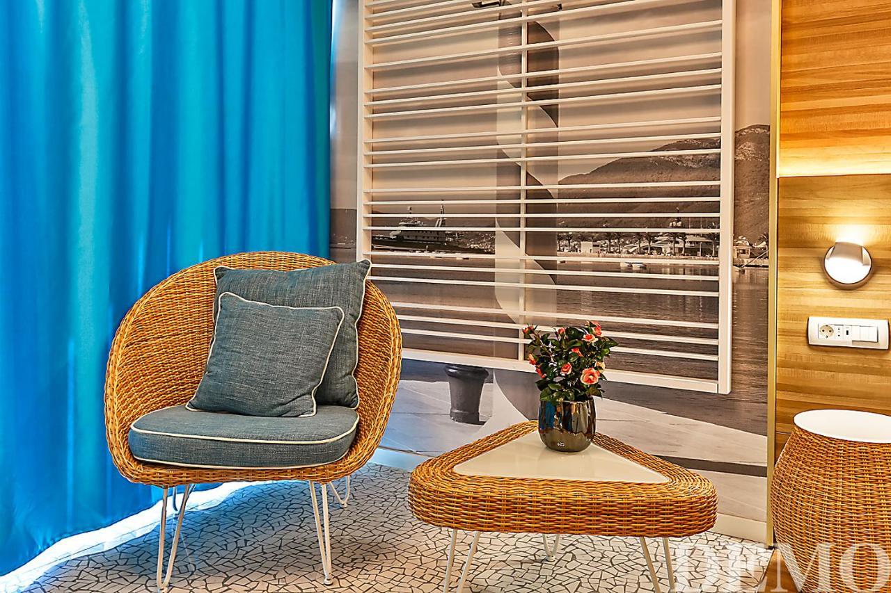 Carine Hotel Kumbor Superior Herceg Novi Exteriér fotografie