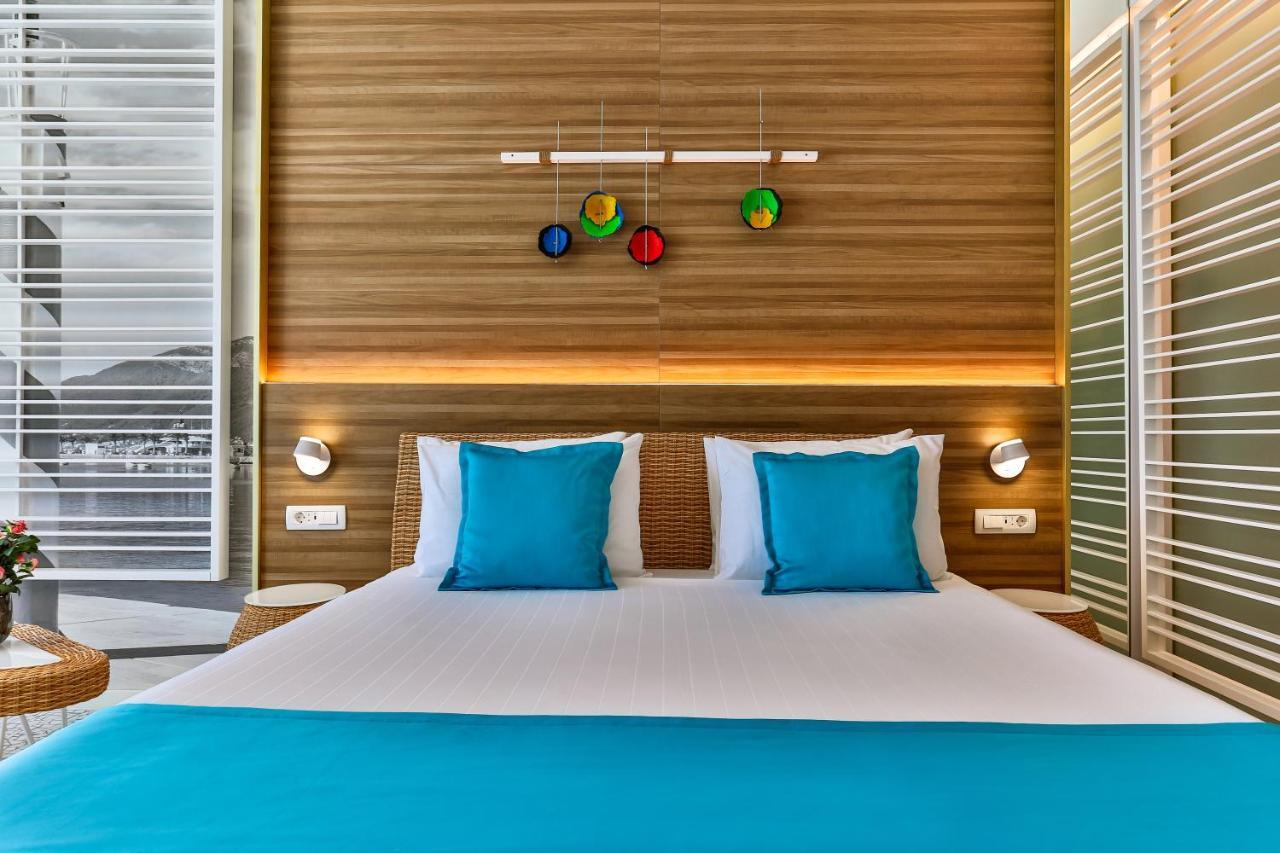 Carine Hotel Kumbor Superior Herceg Novi Exteriér fotografie