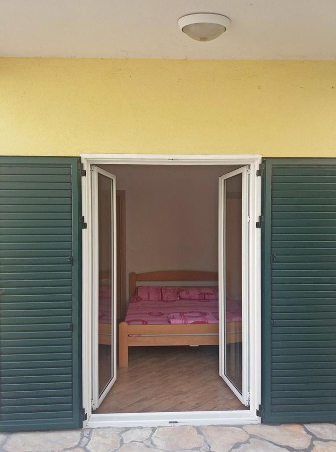 Carine Hotel Kumbor Superior Herceg Novi Exteriér fotografie